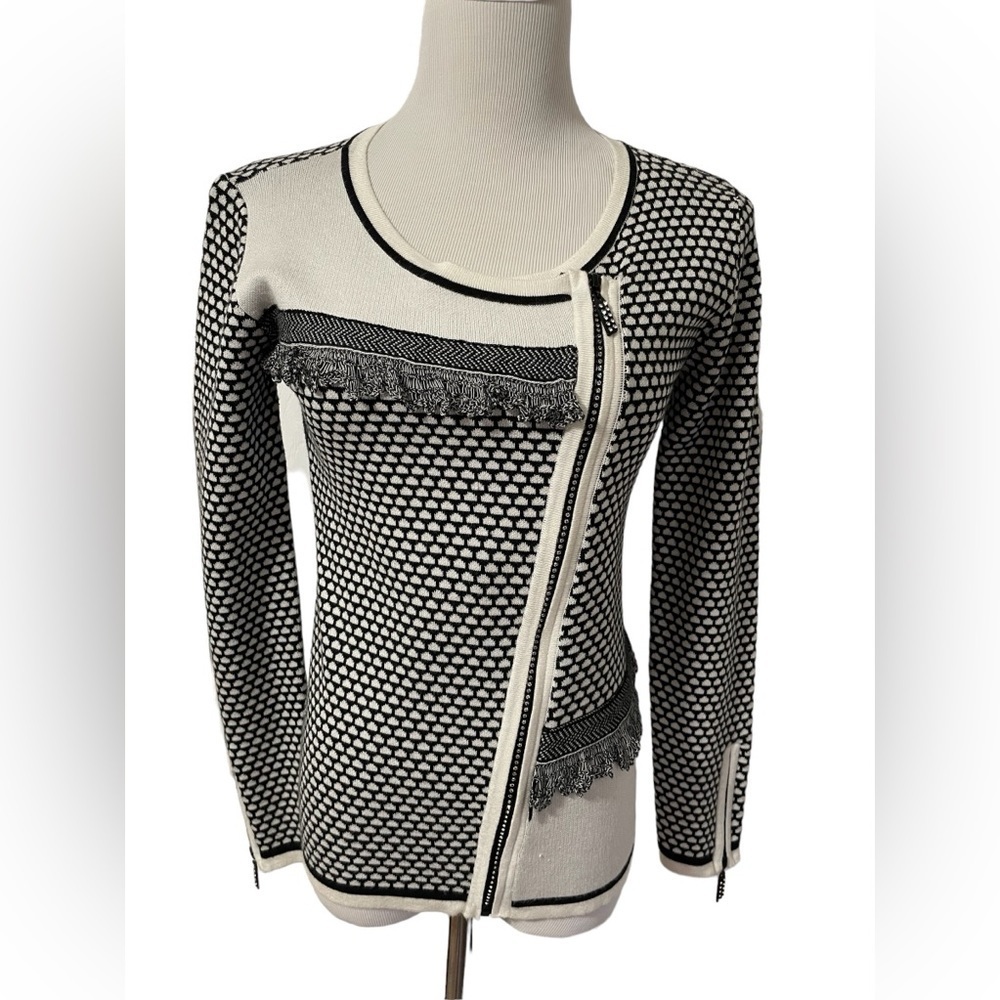 Fontana Women’s Crystal embellished zipper asymmetrical zip sweater size Small